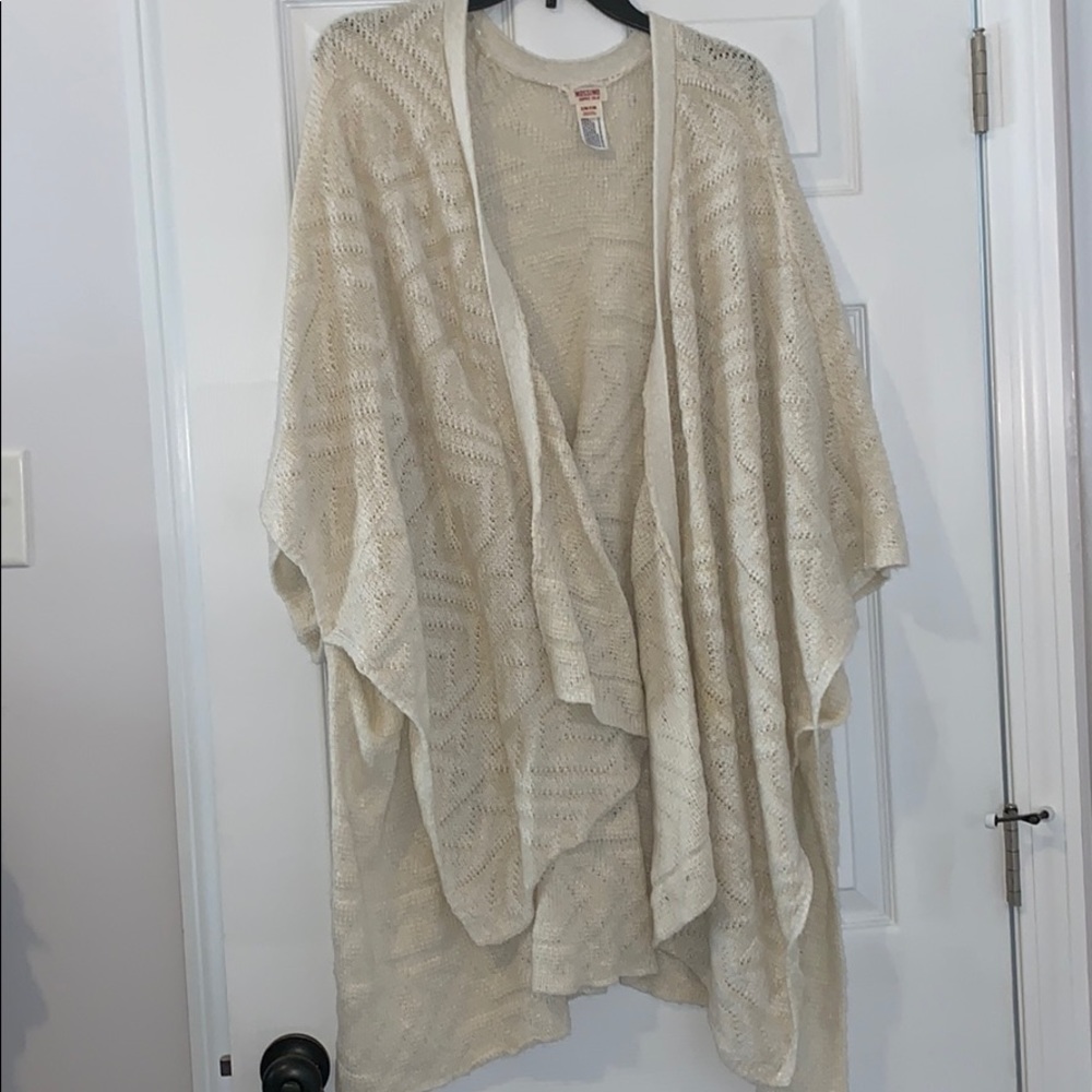 Mossimo sweater size S/M